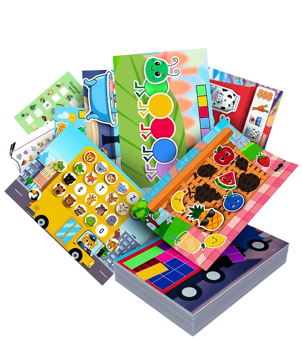 Pilha de atividades pedagógicas coloridas
